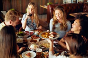 Mehr über den Artikel erfahren Ideen für besondere Dinner-Abende