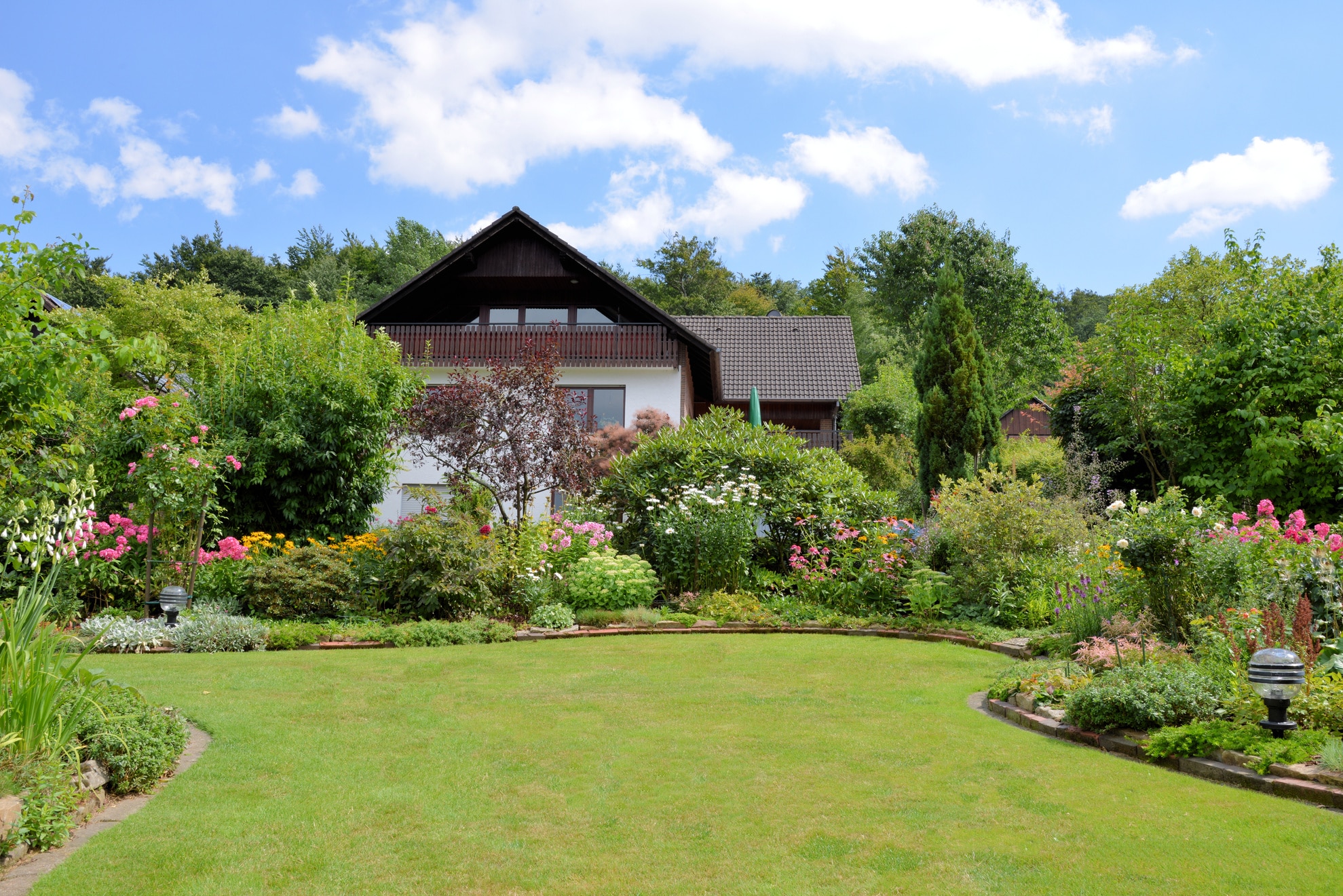 Du betrachtest gerade Ideen für eine gemütliche Gartengestaltung