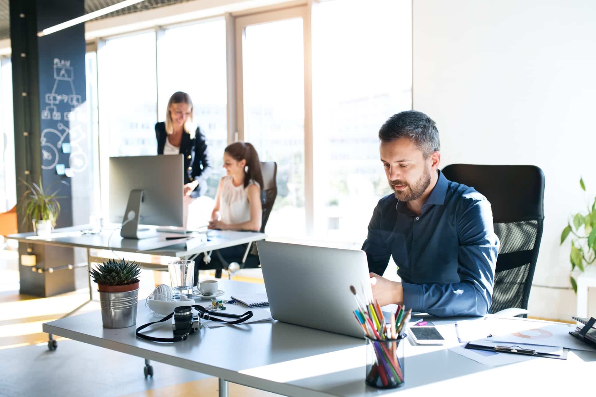 Du betrachtest gerade Digitalisierung im Backoffice – Fluch oder Segen?